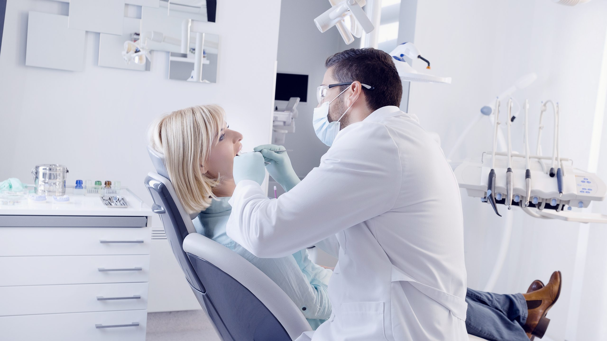 Dentist in Miami, FL